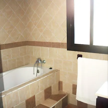 Chalet Con Piscina Privada En Conil-solo Familia Y Parejas * Conil De La Frontera